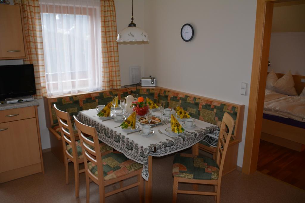 Haus Erika Apartment Wagrain Phòng bức ảnh
